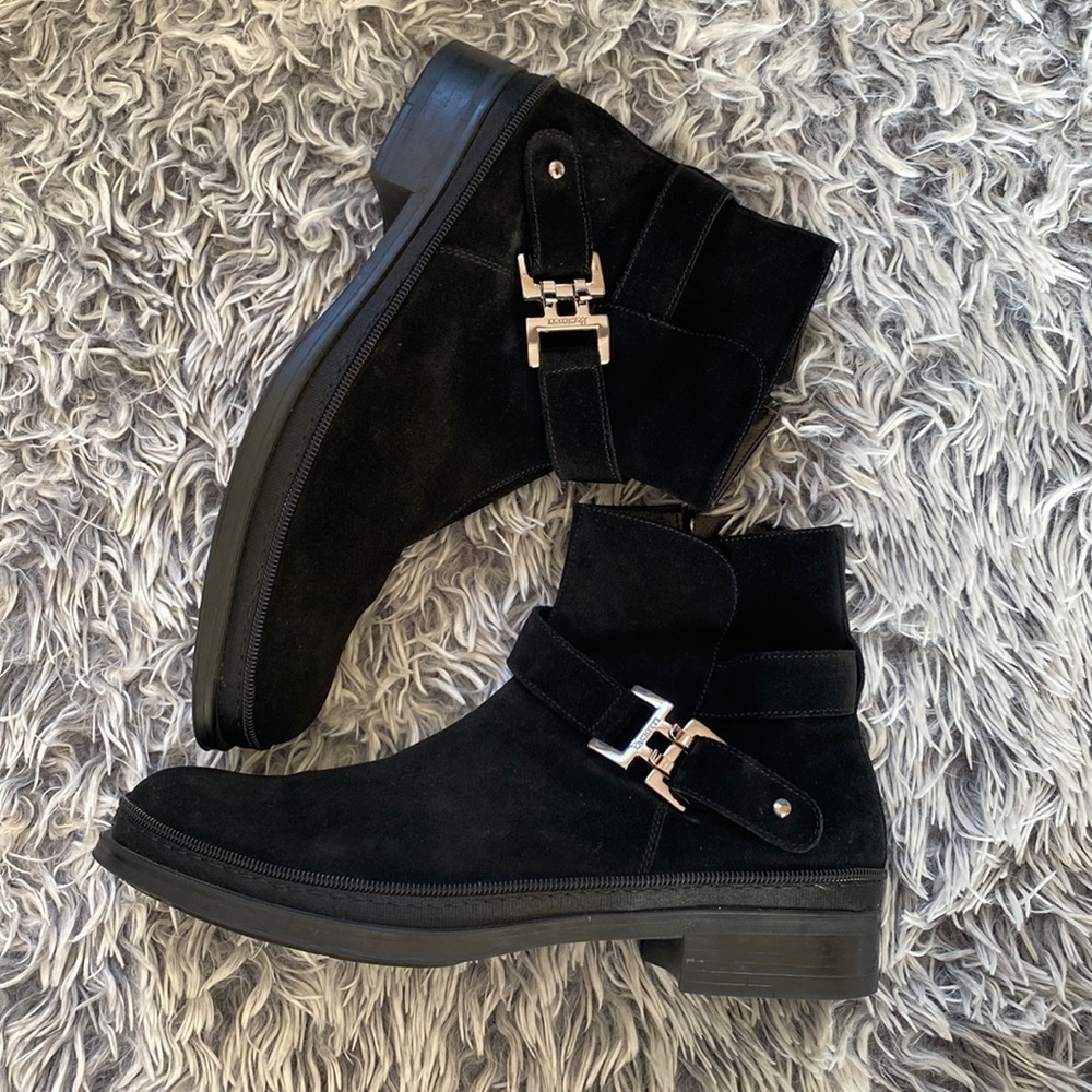 Cesare Paciotti Suede Black Boots Size 6.5
